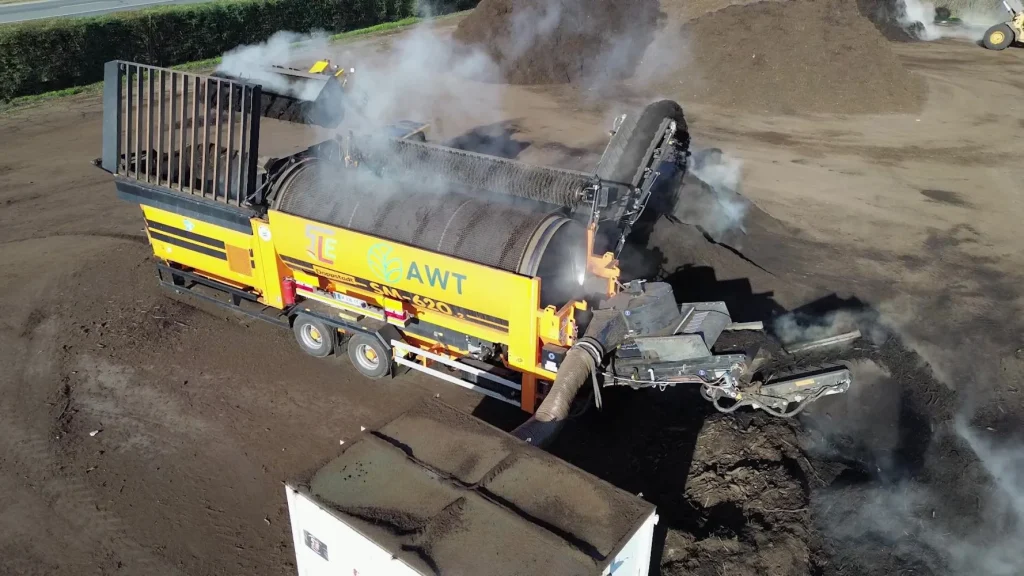 6 AWT Exploitation Crible Doppstadt SM 620 pour le criblage et l'affinage de produits finis